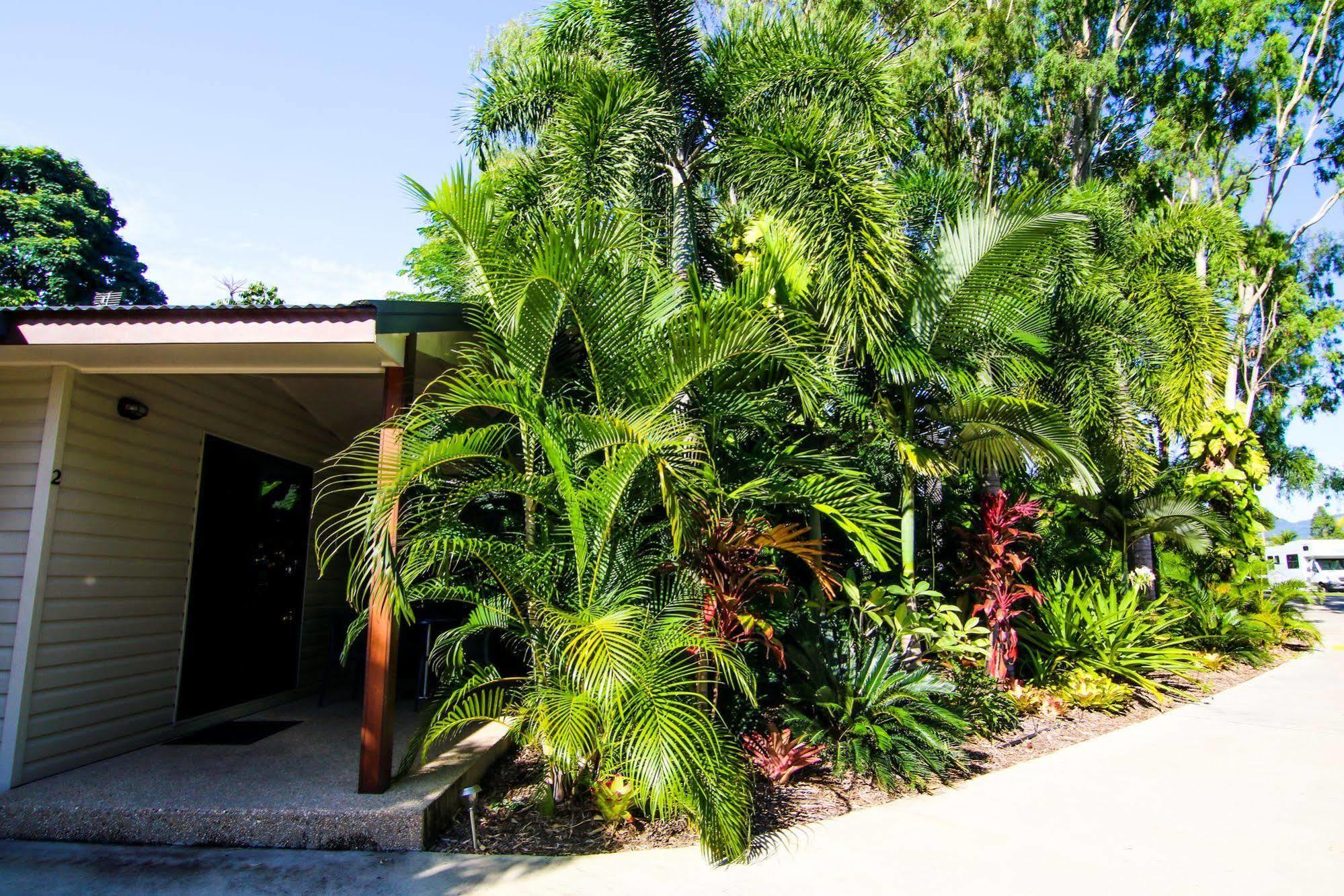 NRMA Airlie Beach Holiday Park Exterior foto